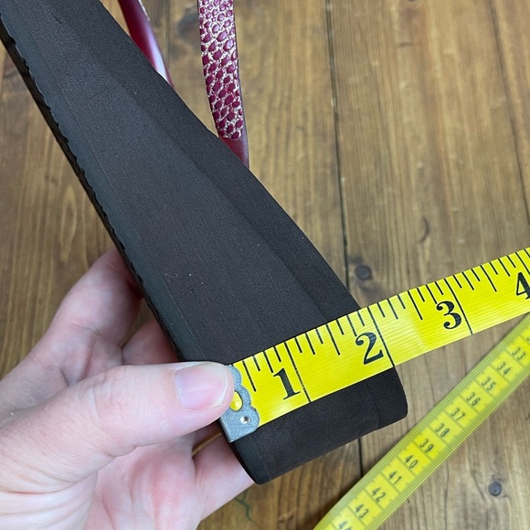 COPY - Reef wedge flip flops Womens size 10 brown/red - Picture 7 of 10